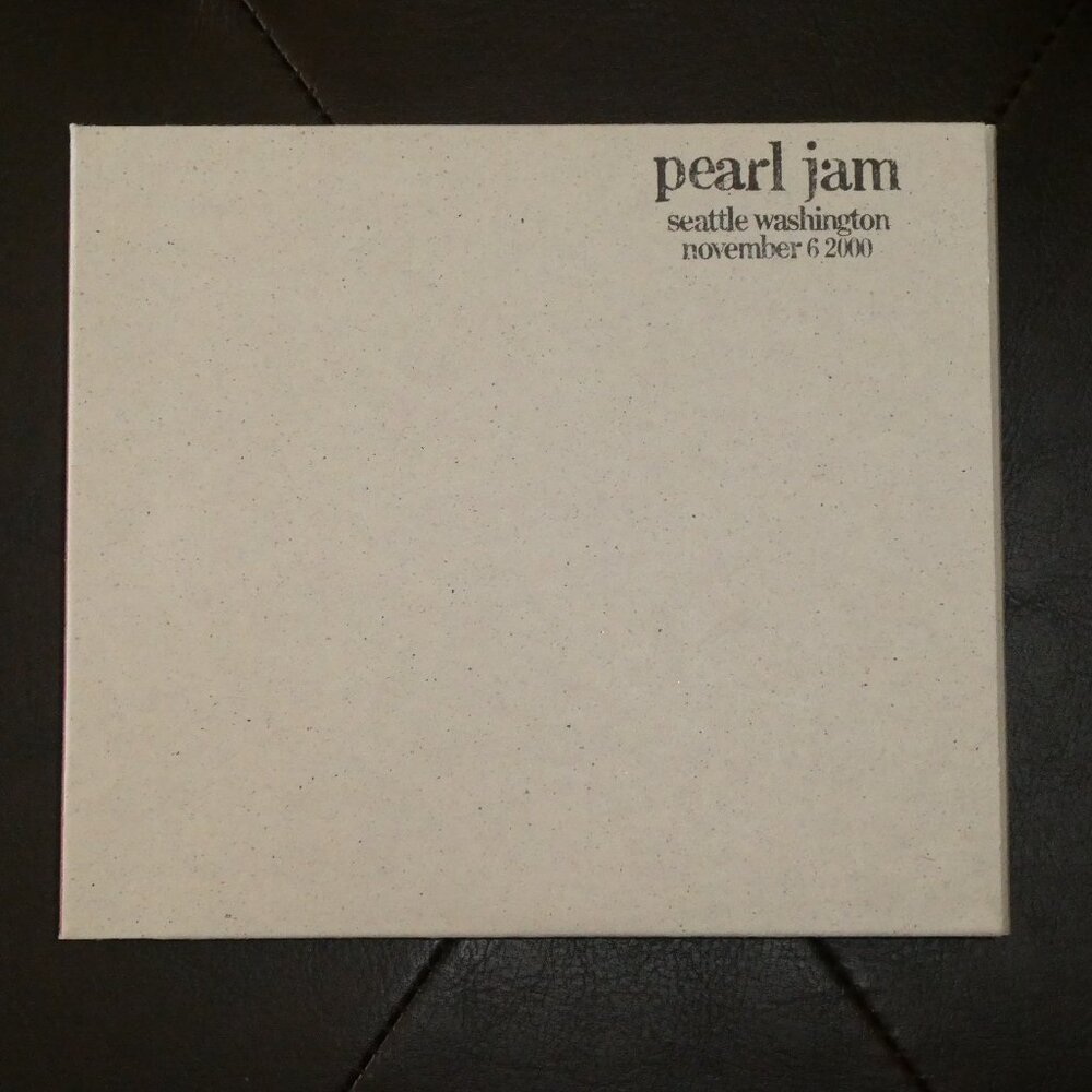 PEARL JAM - Live Seattle Washington November 6, 2000 3CD Set